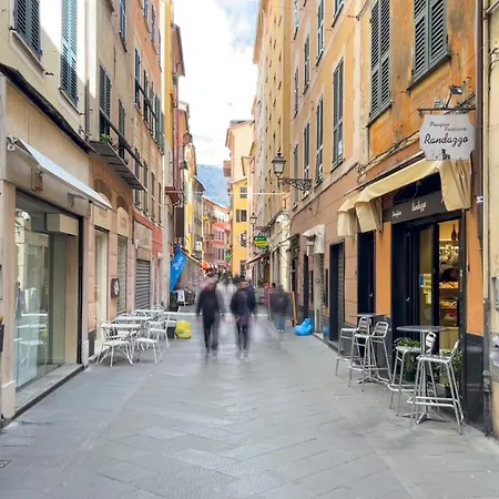 Appartement Mazzini 12, Elegant With Free Private Garage 800 M, Air Conditioning, Wi-fi, Just 100 M From The Public *