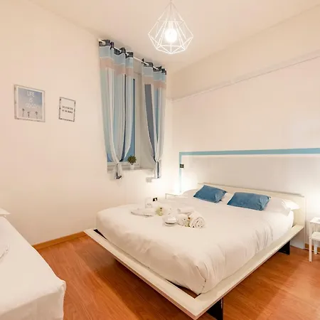 Mazzini 12, Elegant With Free Private Garage 800 M, Air Conditioning, Wi-fi, Just 100 M From The Public Appartement Rapallo
