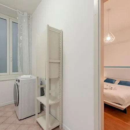 Mazzini 12, Elegant With Free Private Garage 800 M, Air Conditioning, Wi-fi, Just 100 M From The Public Appartement *