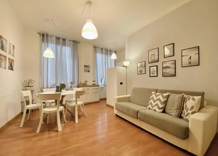 Mazzini 12, Lägenhet Rapallo