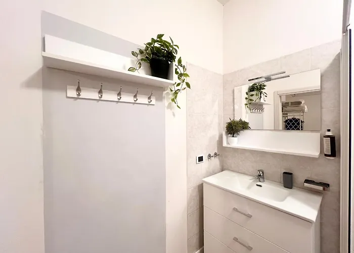 Mazzini 12, * Rapallo