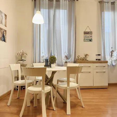 Mazzini 12, Apartament